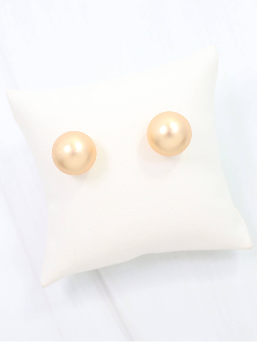 Caroline Hill Bailey WR Worn Gold Large Ball Earring